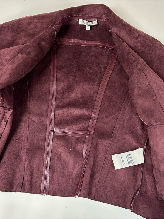 Bagatelle Women’s Size XS Faux Leather Moto Jacket Burgundy Open Front Suede - Picture 8 of 13